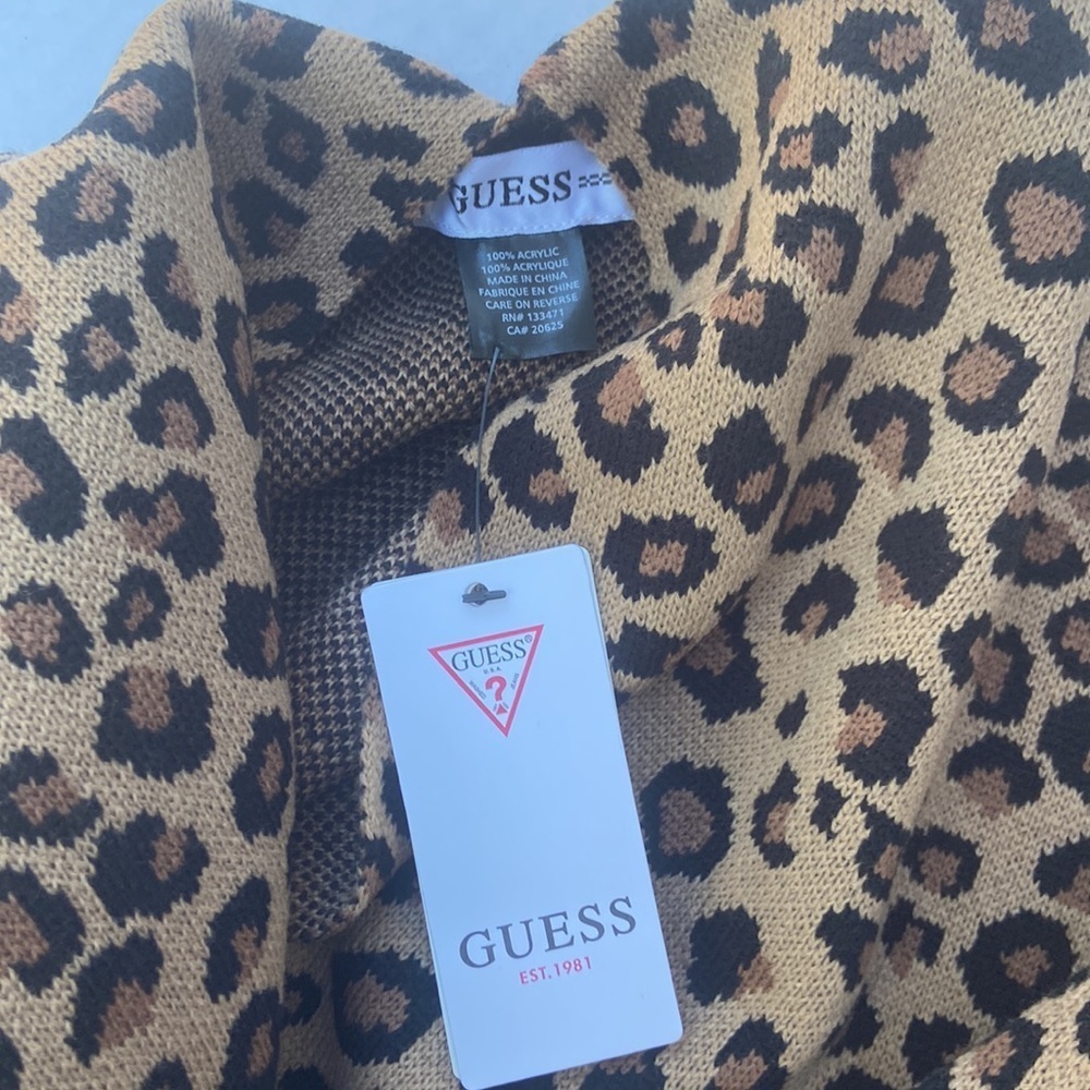 New GUESS LEOPARD RUANA - Picture 3 of 7